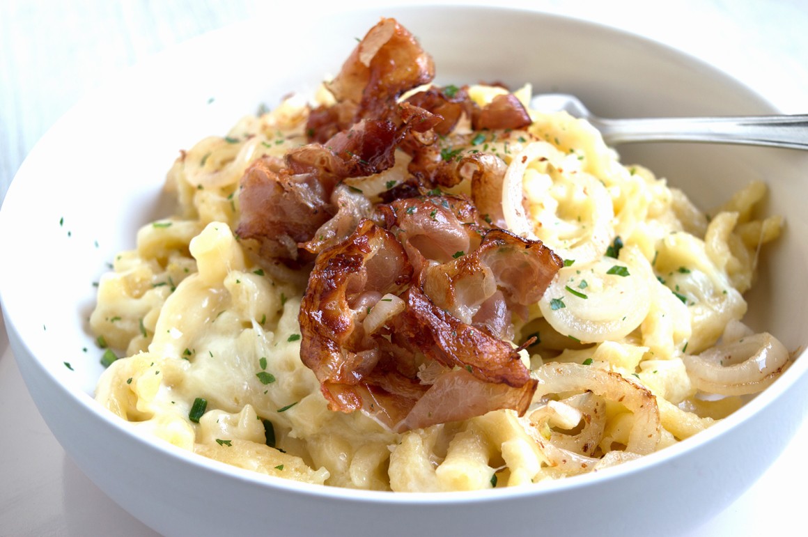 Käsespätzle mit Speck - Rezept