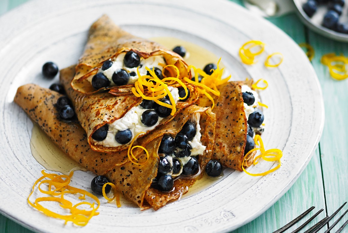 Heidelbeer-Mohn-Crêpes