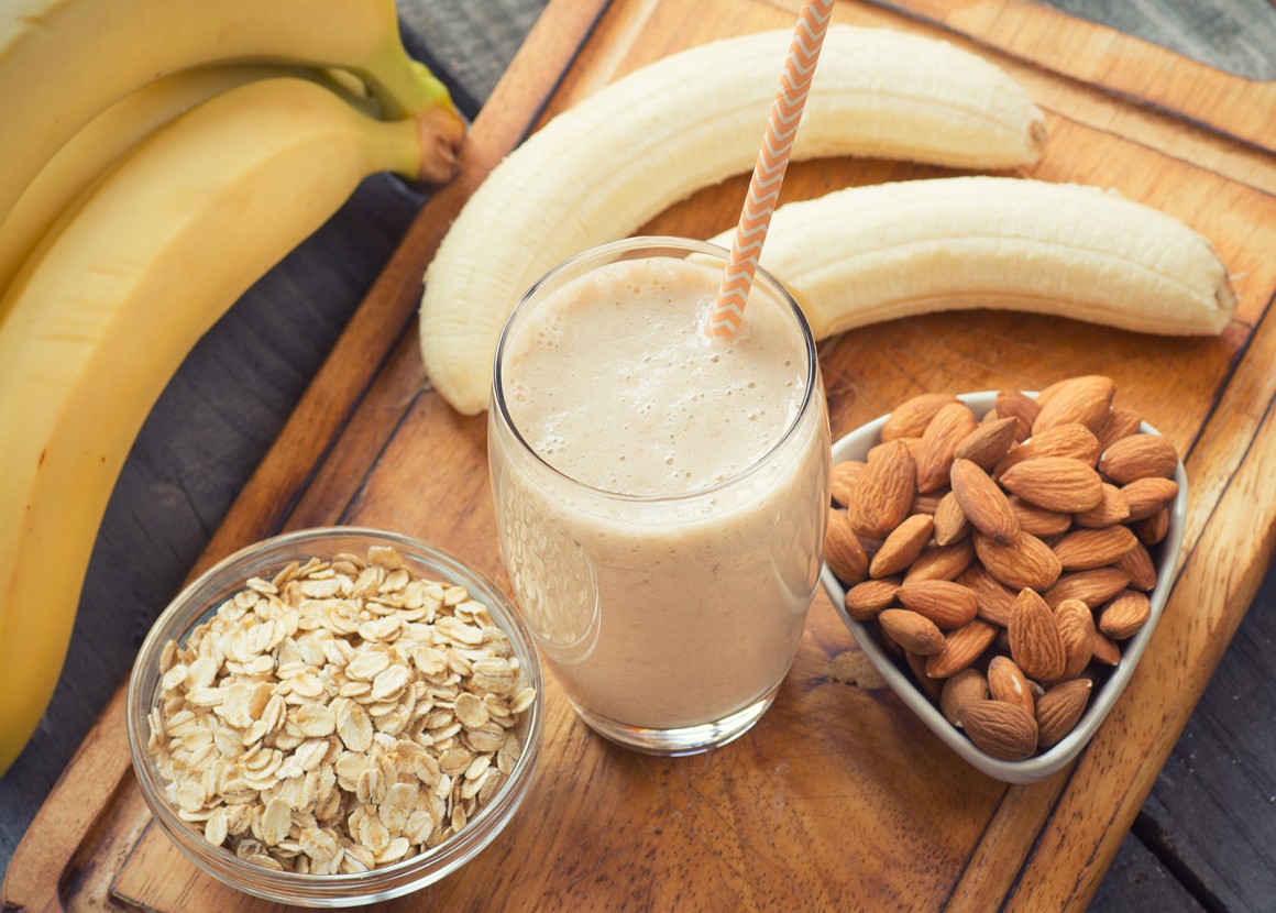 Bananen-Haferflocken-Smoothie