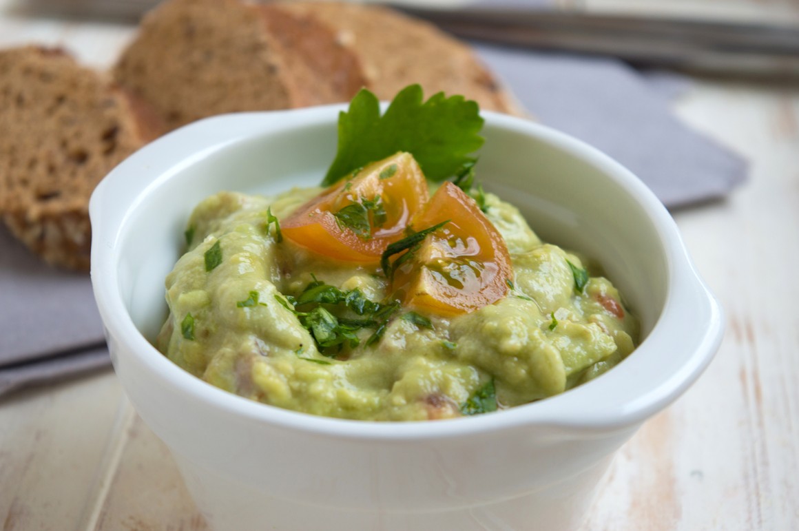 Guacamole mit Tomate - Rezept