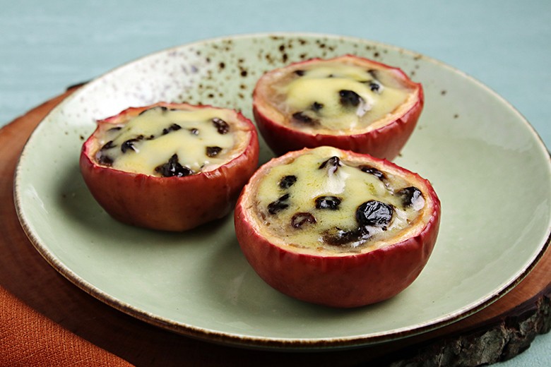 Bratapfelauflauf mit Marzipan