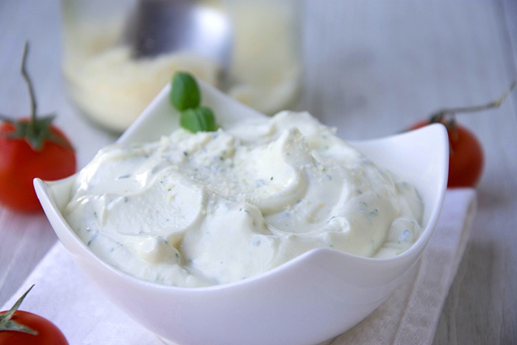 Italienischer Parmesanaufstrich