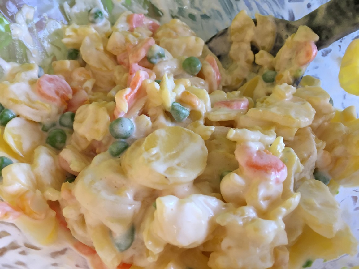 Kartoffelsalat mit Mayonnaise