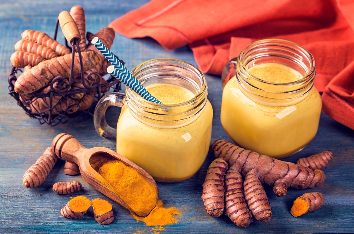 Goldene Milch