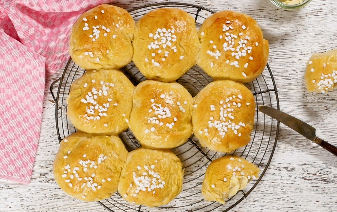 Milchbrötchen