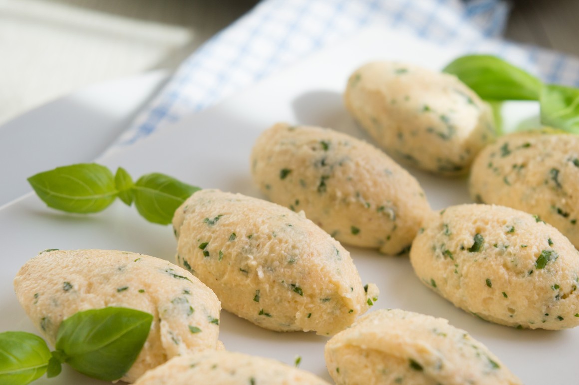 Grießklößchen mit Hafermilch