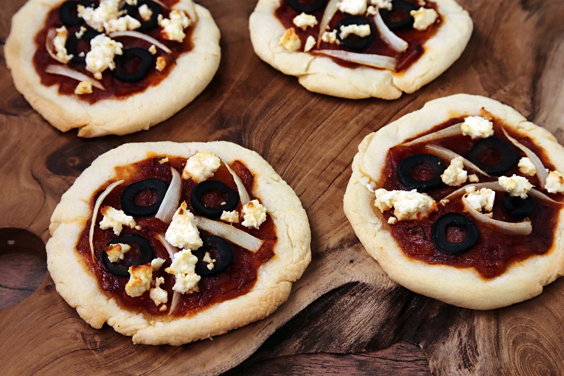 Minipizza mit Ziegenkäse Rezept