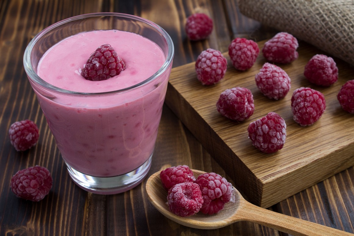 Smoothie mit gefrorenen Himbeeren - Rezept