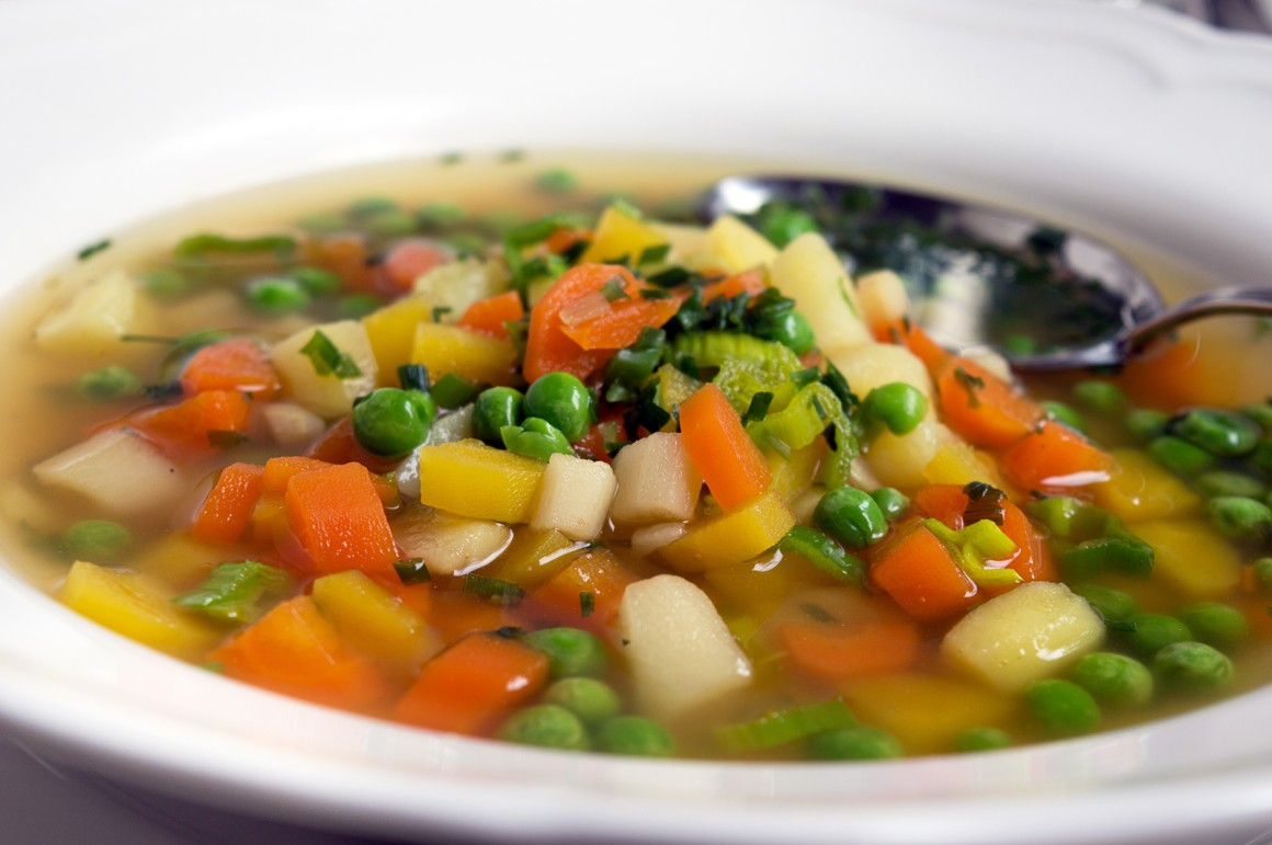 Gemüsesuppe