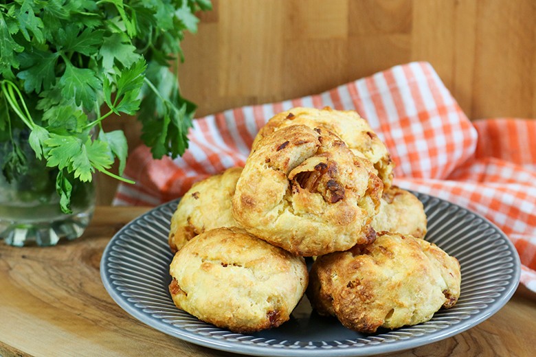 Gebackene Semmelknödel