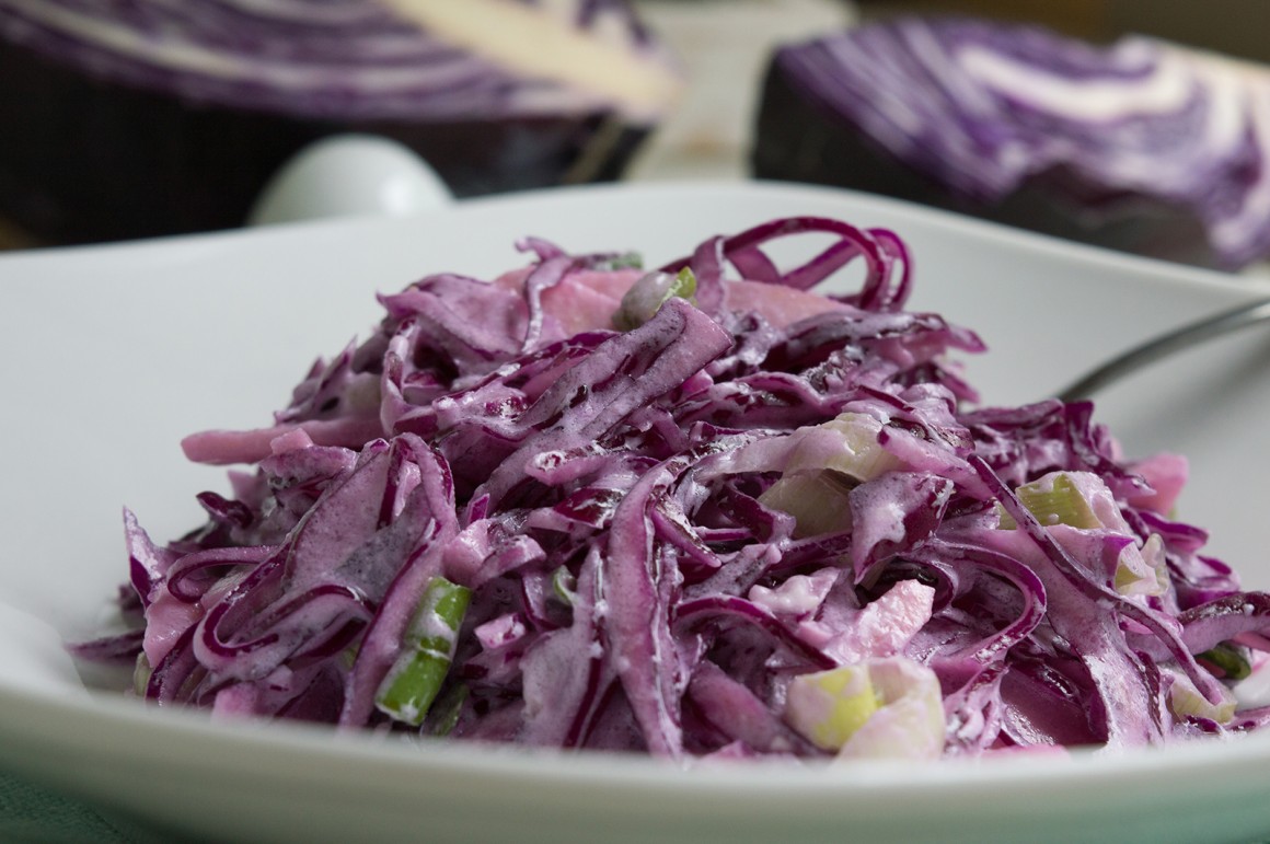Coleslaw mit Rotkohl