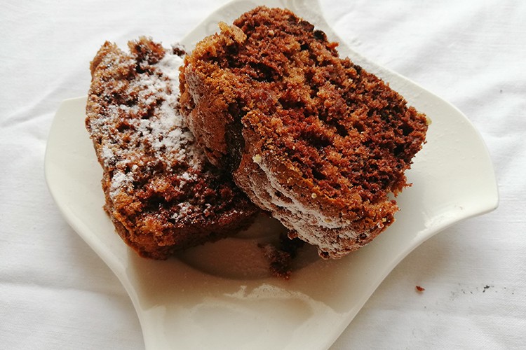 Nutellakuchen mit Haselnüssen