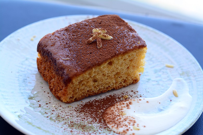 Grießkuchen mit Mandeln