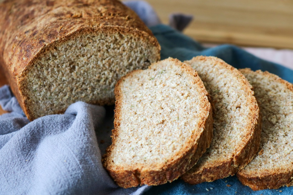 Dinkel-Kräuter-Brot Rezept