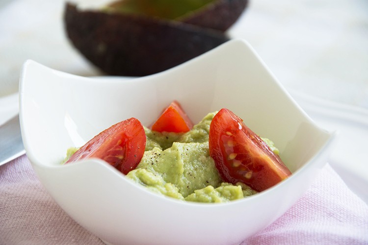 Pikanter Avocadoaufstrich