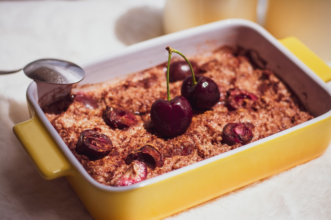 Haferflocken-Auflauf mit Kirschen - Rezept