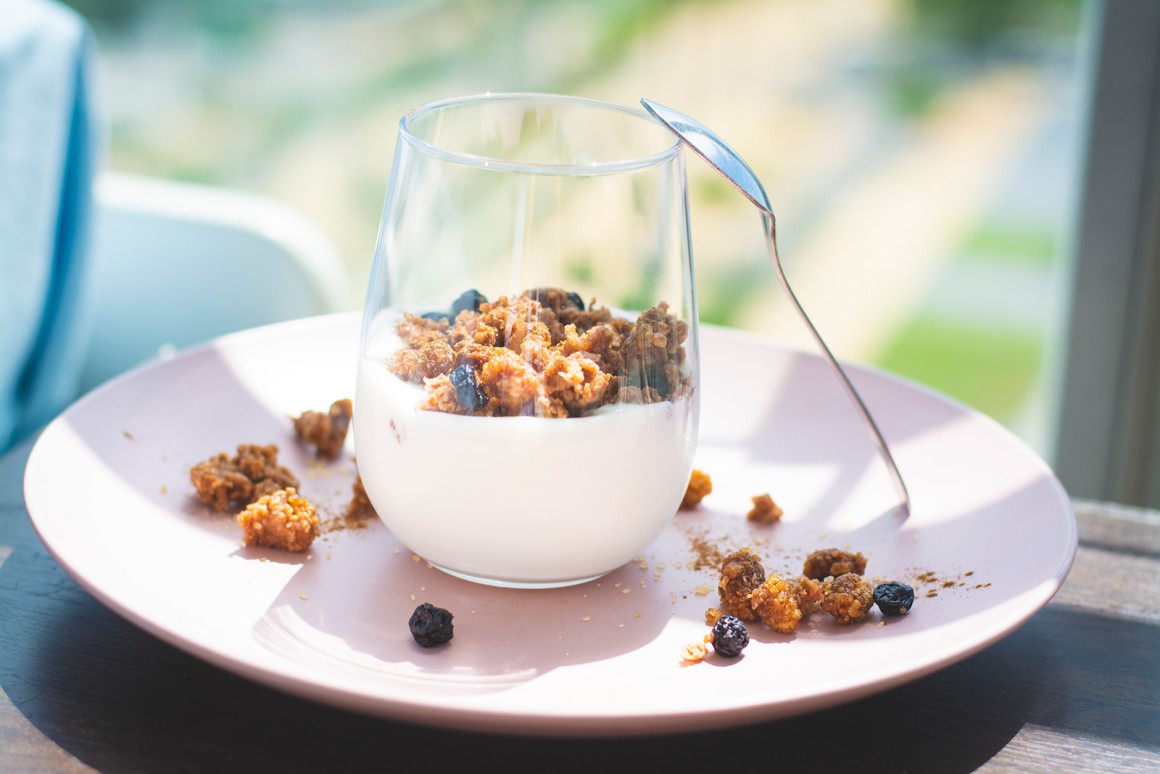 Müsli mit Haferflocken und Trockenfrüchten - Rezept