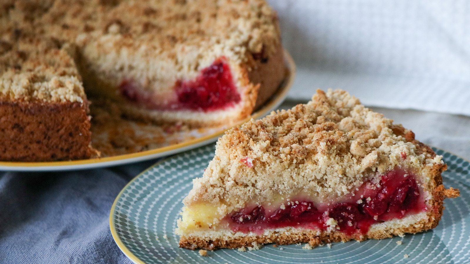 kirschkuchen mit streuseln