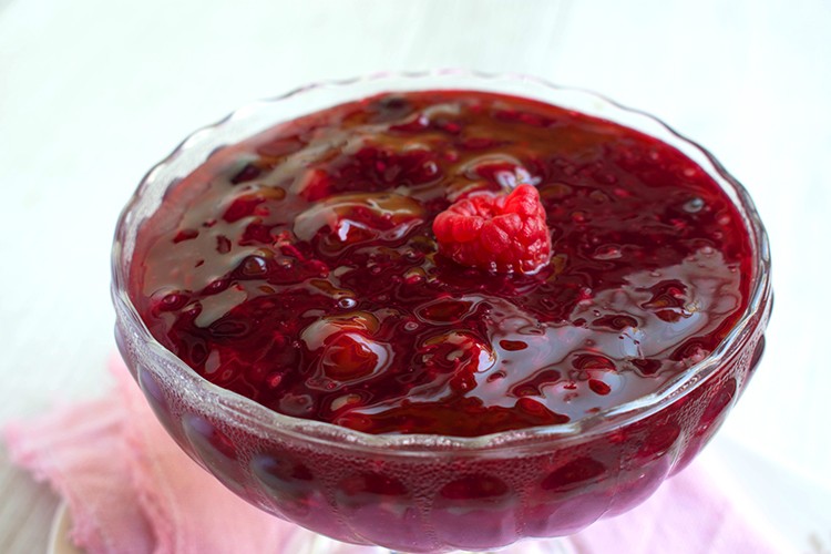 Rote Grütze ohne Gelatine