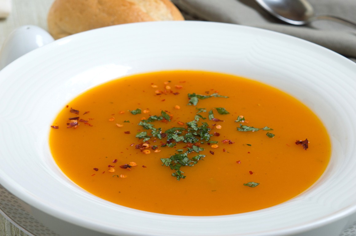 Karottensuppe mit Mango
