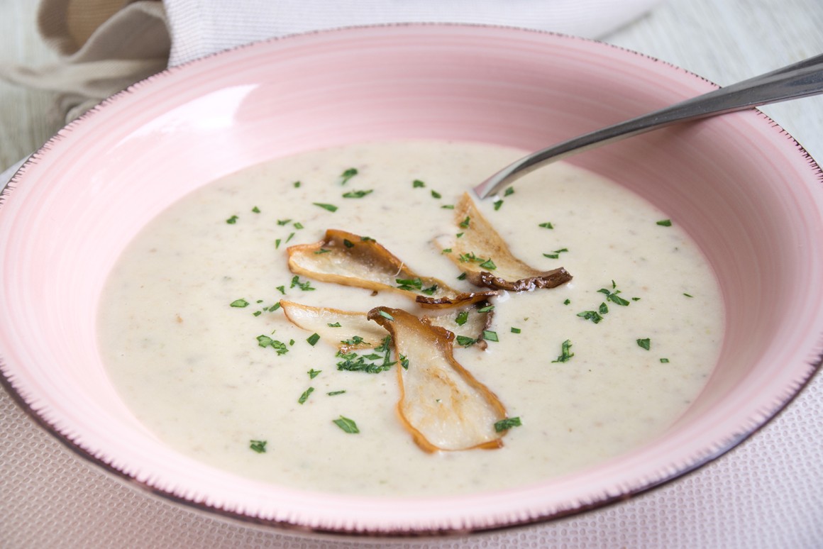 Kartoffelsuppe mit Steinpilzen - Rezept