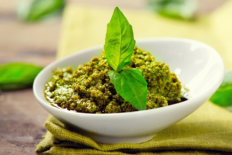Spargelpesto