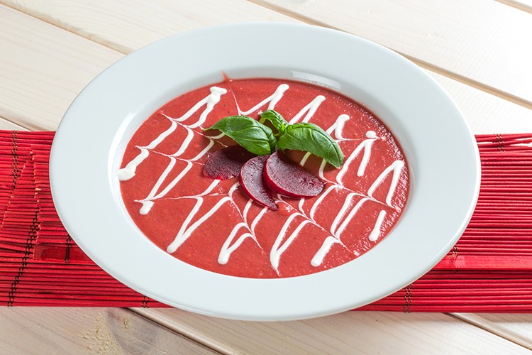 Cremige Rote-Bete-Suppe