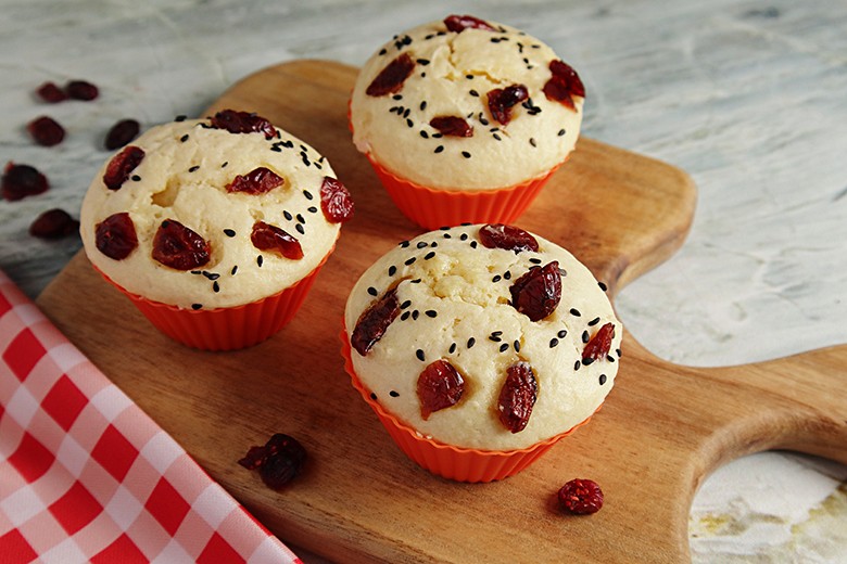 Mohn-Cranberry-Muffins