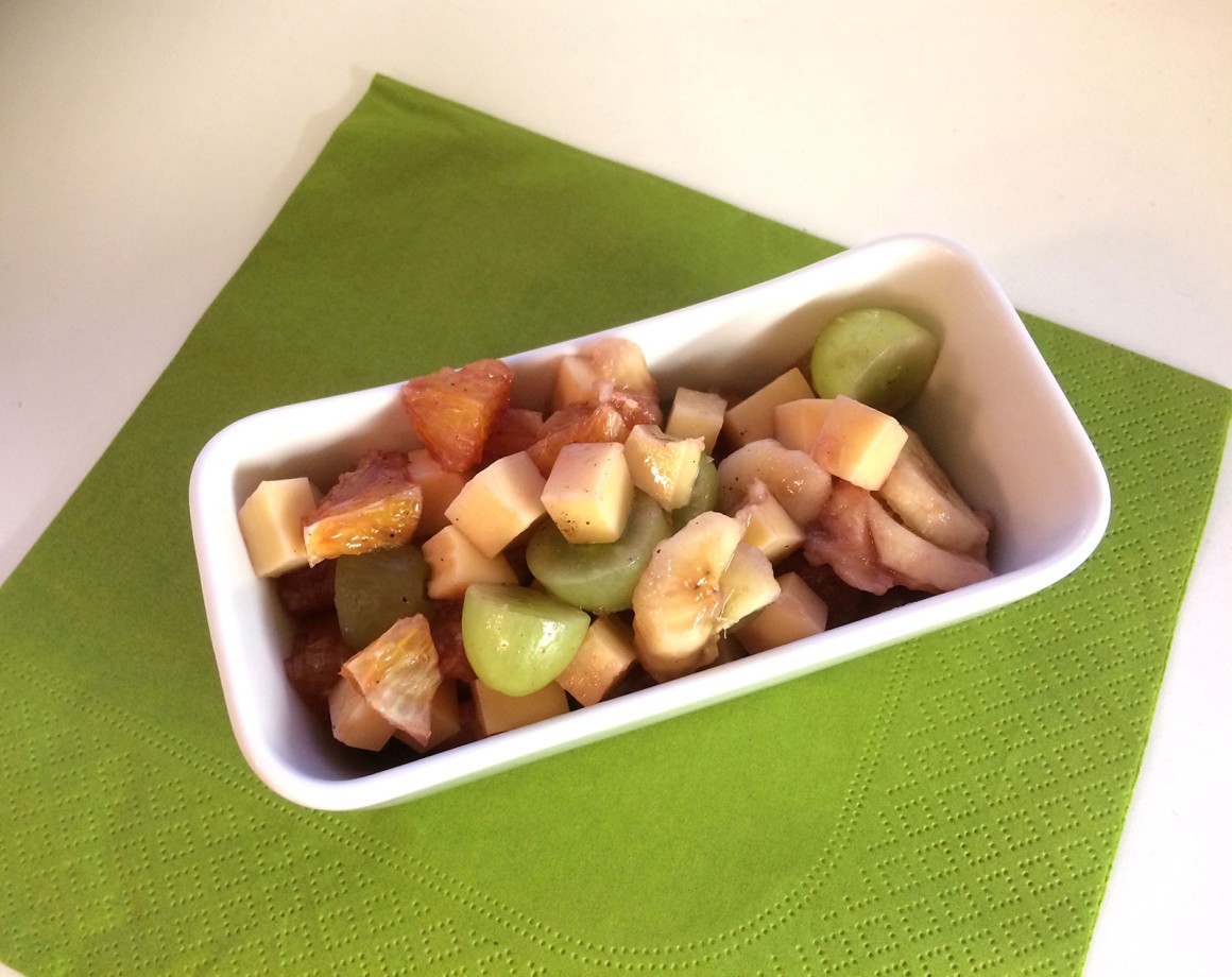 Fruchtiger Käsesalat