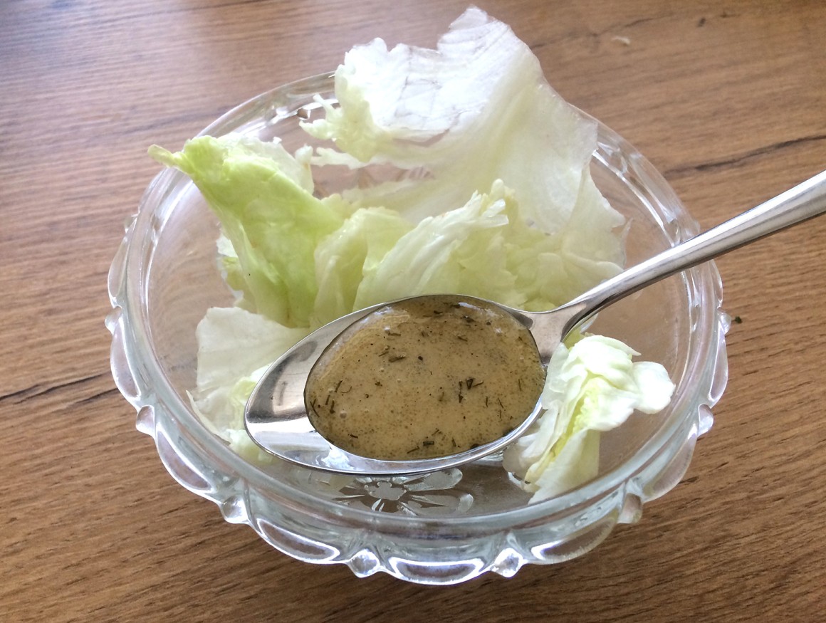 Vegane Senfsauce mit Dill