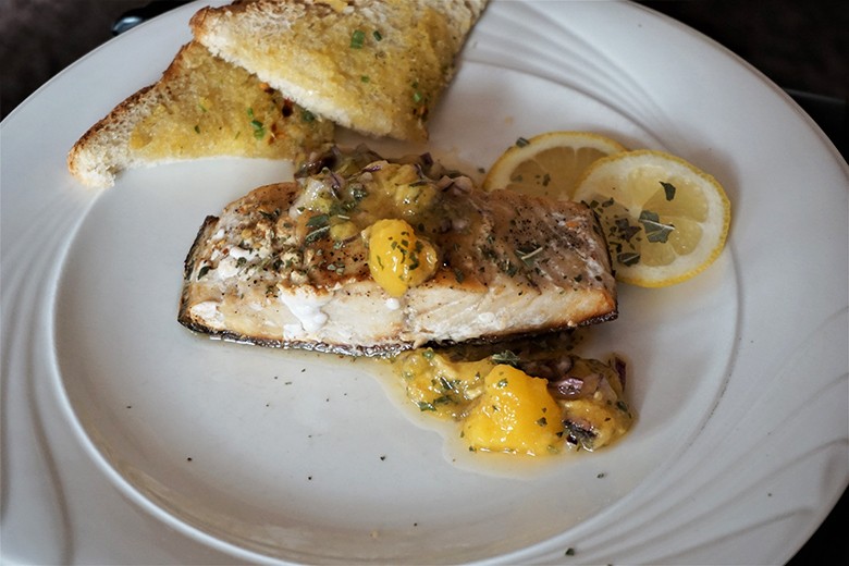 Lachs mit Mangosalsa