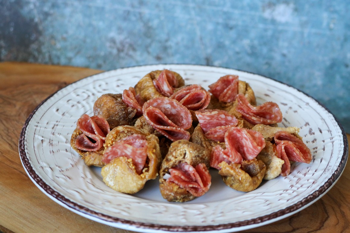 Feigen mit Salami