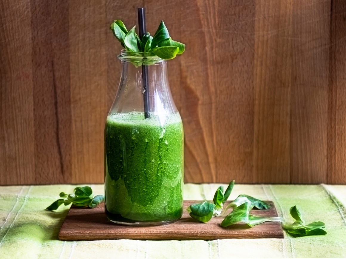 Grüner Smoothie mit Feldsalat - Rezept
