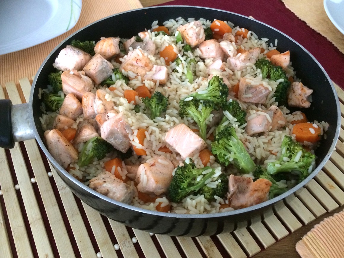 Fischpfanne mit Safranreis