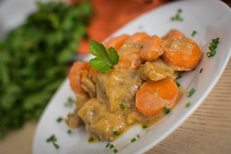 Möhren-Gulasch