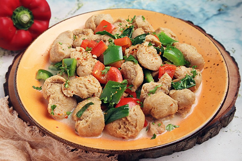 Veganes Saitan-Paprika-Ragout