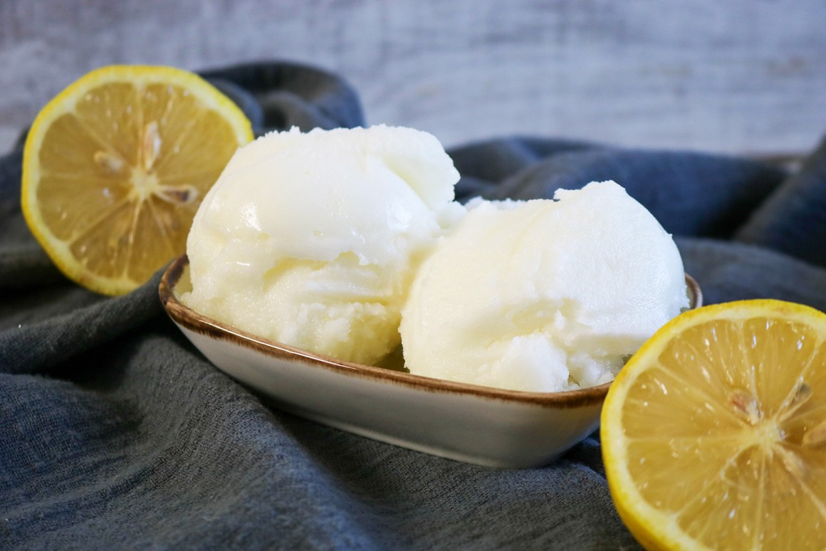 Prickelndes Sekt-Sorbet