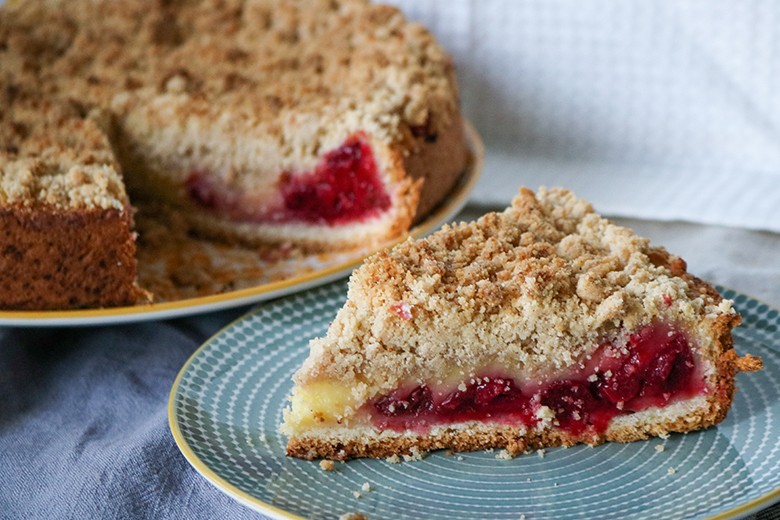 Kirschkuchen mit Streuseln