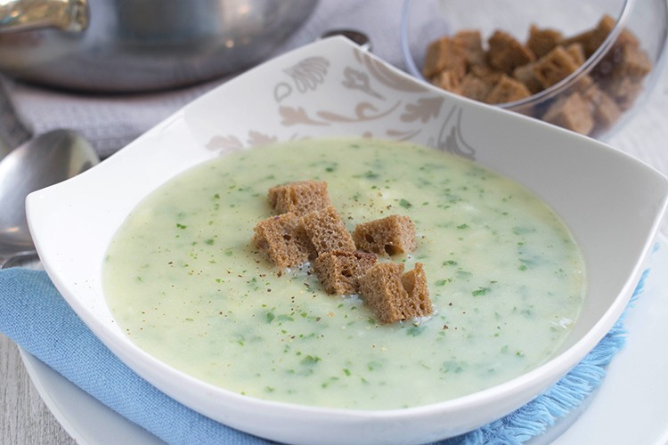 Petersilien-Ingwer-Suppe