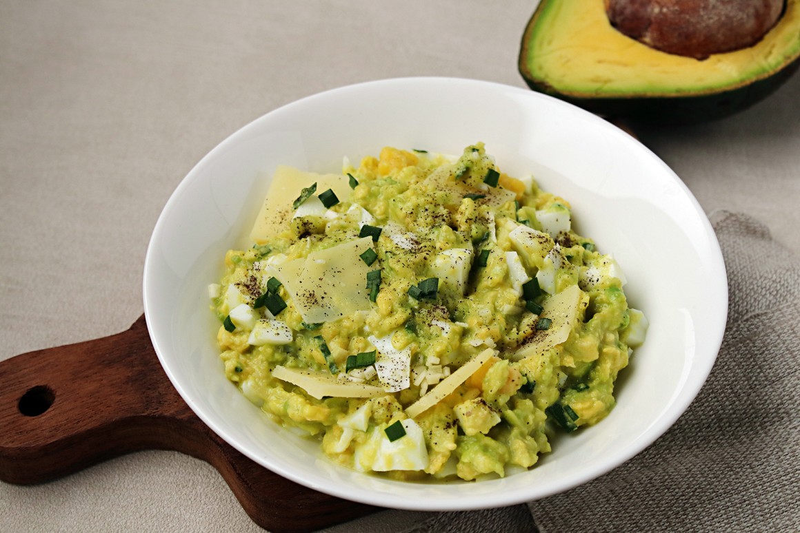 Guacamole mit Ei