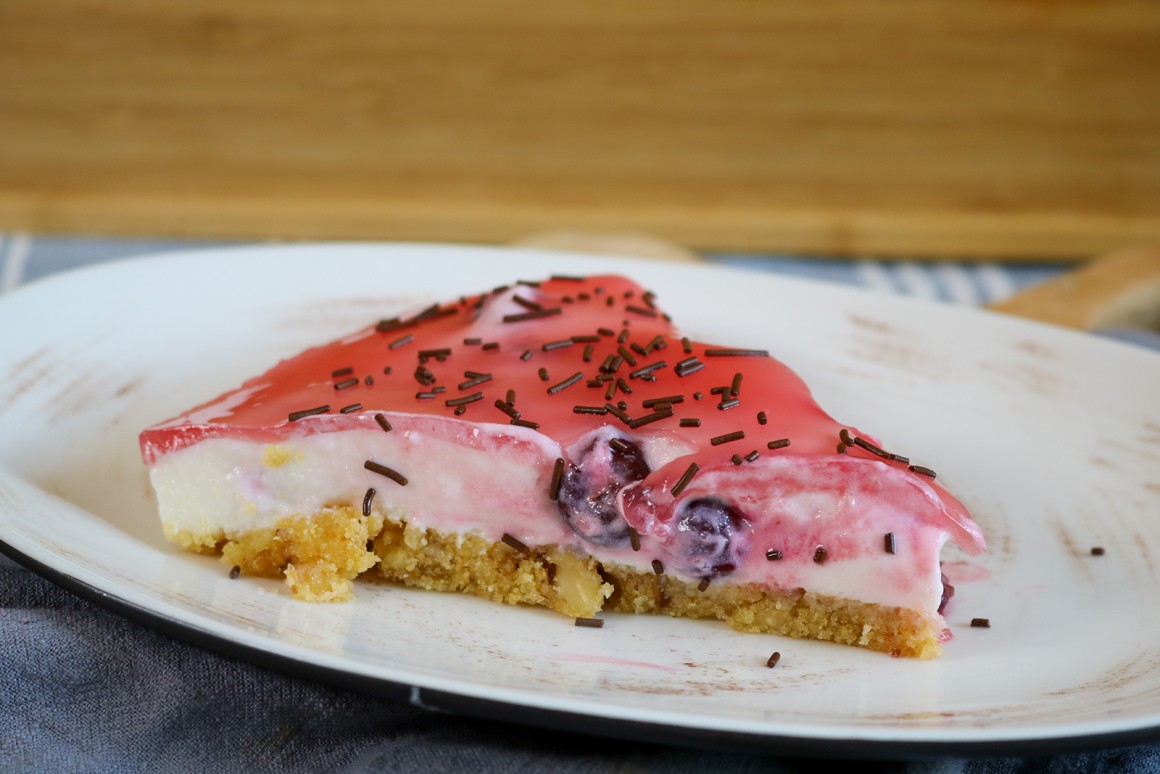 Kirsch-Joghurt-Torte - Rezept