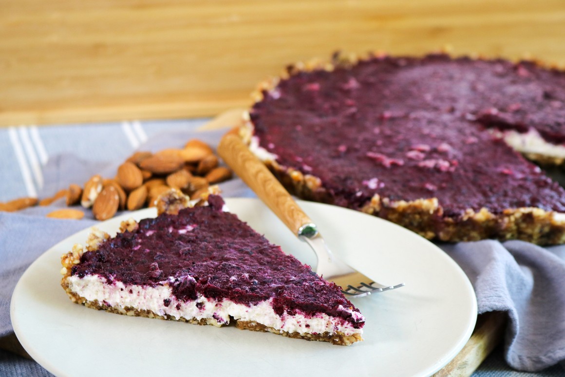 Kühlschranktorte mit Blaubeeren und Zitrone