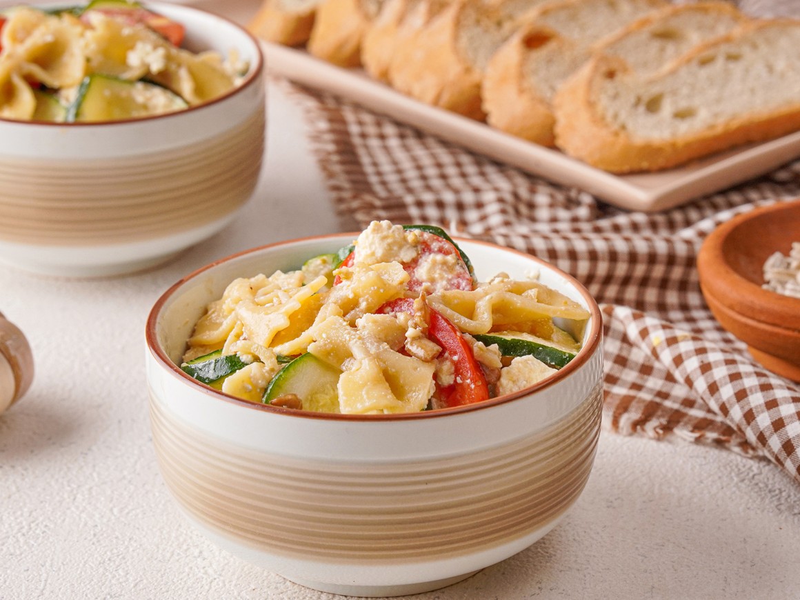 Nudelsalat mediterran