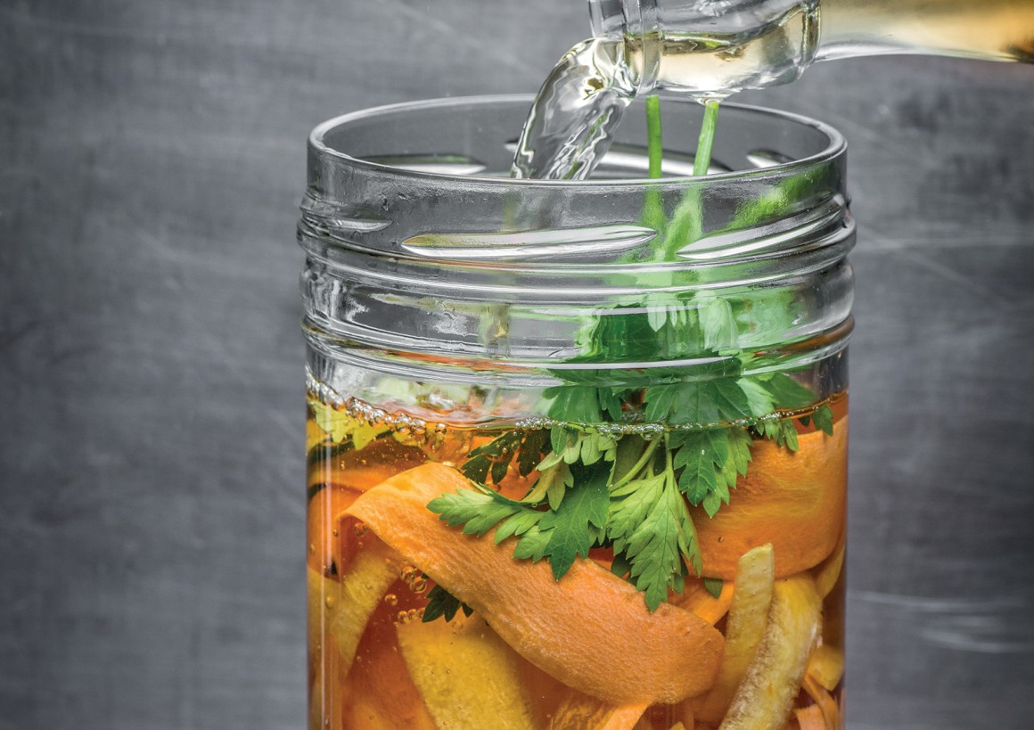 Hildegards Gemüsekraftsuppe mit Chili-Dinkel-Frittaten