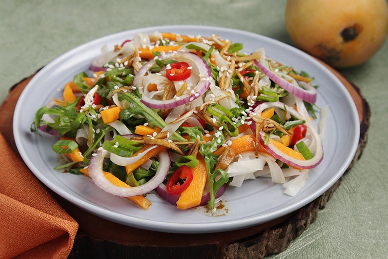 Thailändischer Mangosalat