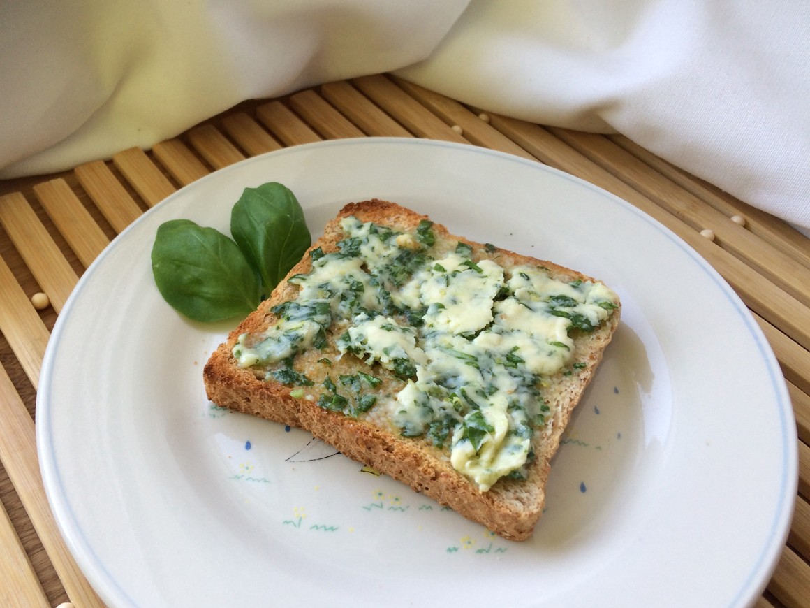 Basilikumbutter