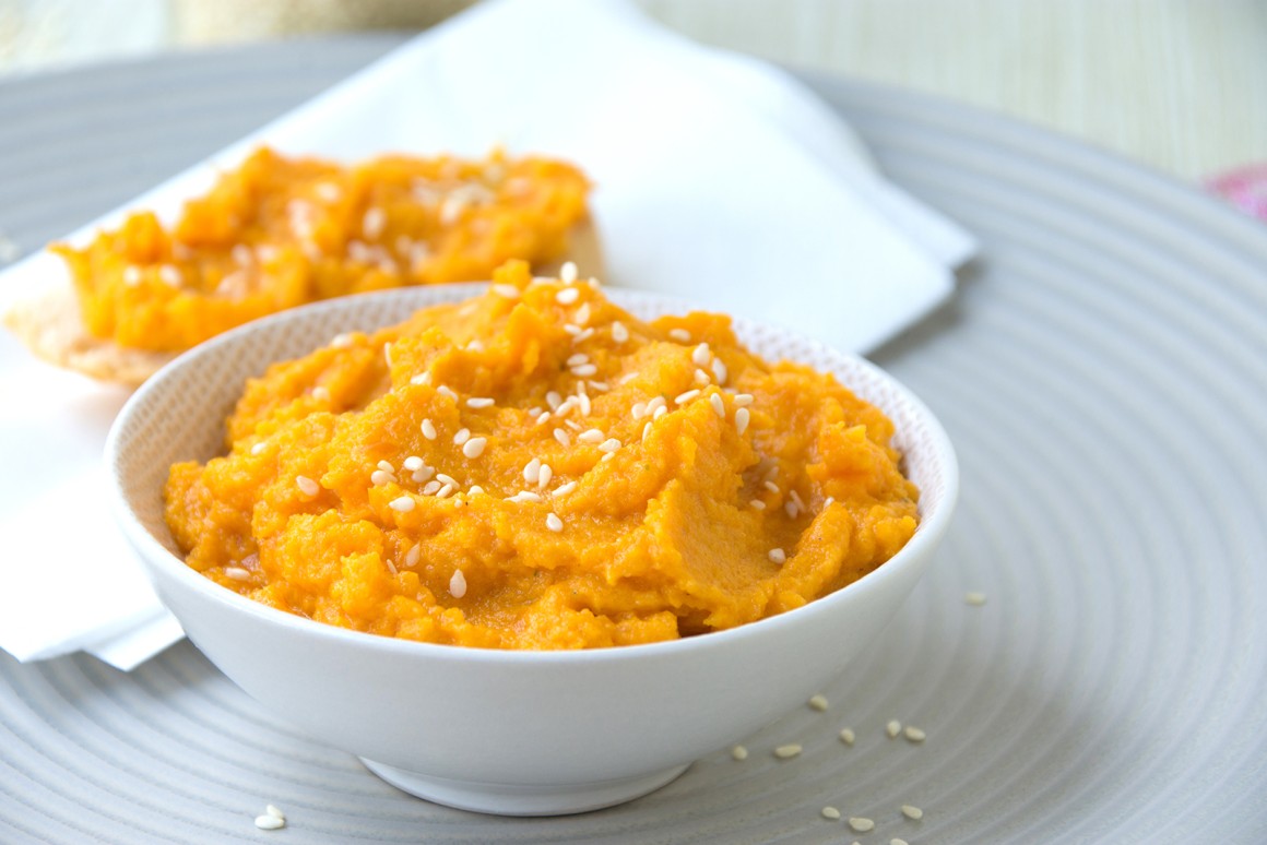 Veganer Möhrenaufstrich mit Sesam