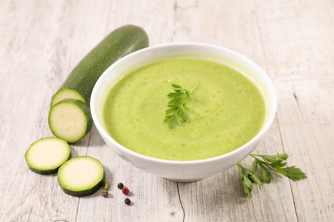 Zucchinicremesuppe mit Sahne - Rezept
