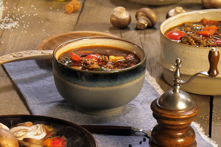 Bauerntopf mit Hackfleisch und Gemüse