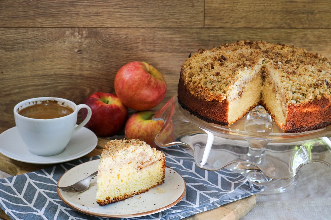Apfel-Buttermilchkuchen